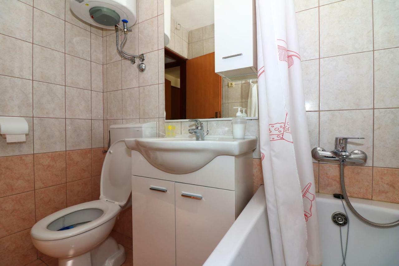 Apartments Sladana Езера Экстерьер фото