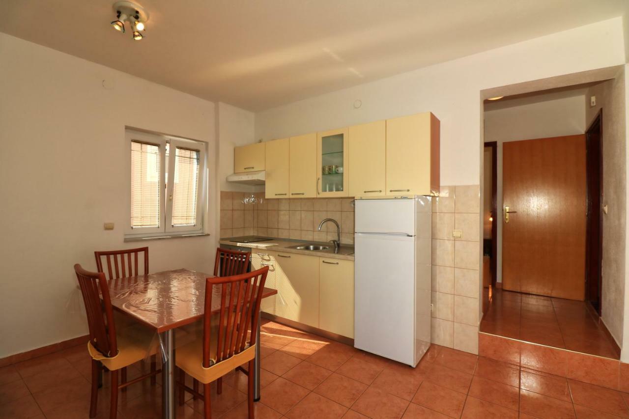 Apartments Sladana Езера Экстерьер фото